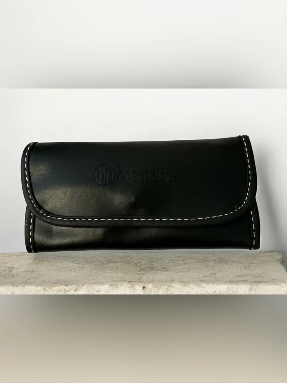 BH Cosmetics Black Faux Leather Brush Roll with White Stitching